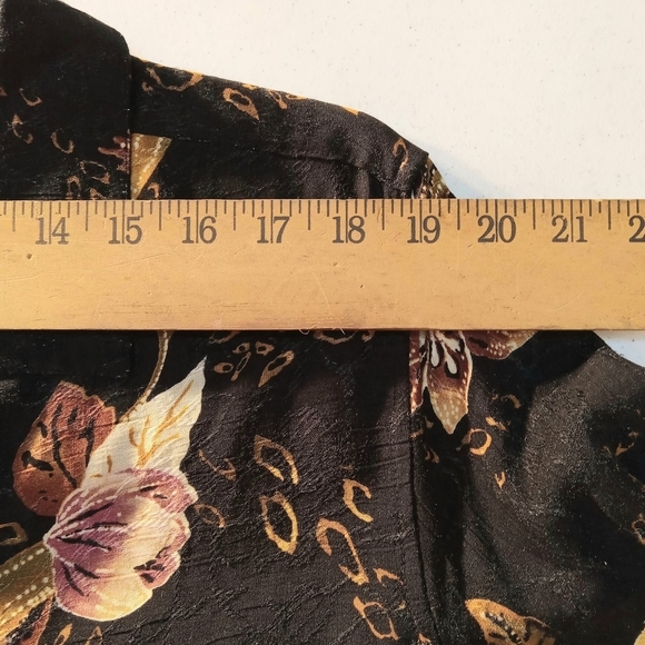 Dark Island Floral DonnKenny Style Blouse Button up Plus 3X Collar Short Sleeve - Picture 4 of 10